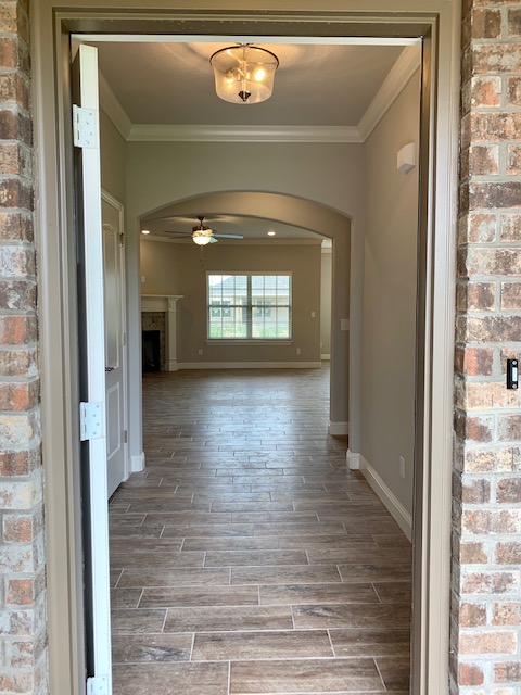 Oak Creek - Residential Lease