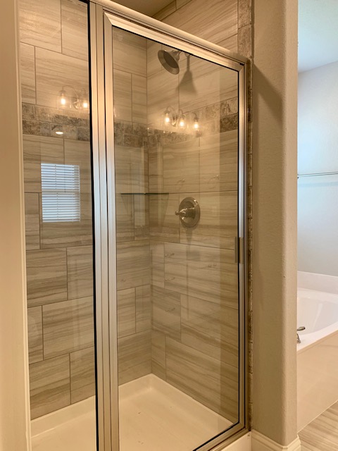 Oak Creek - Residential Lease