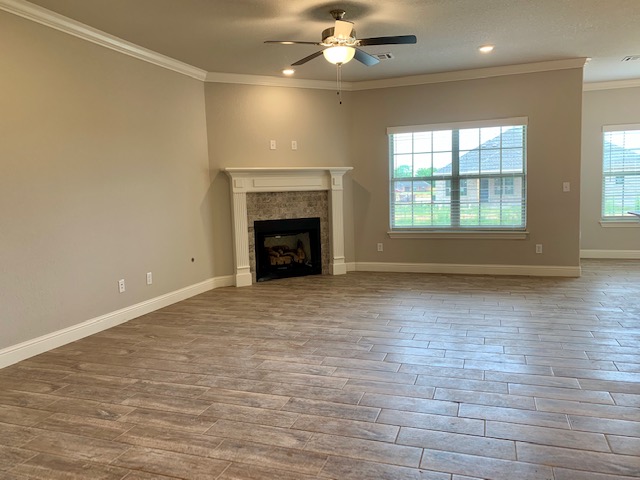 Oak Creek - Residential Lease