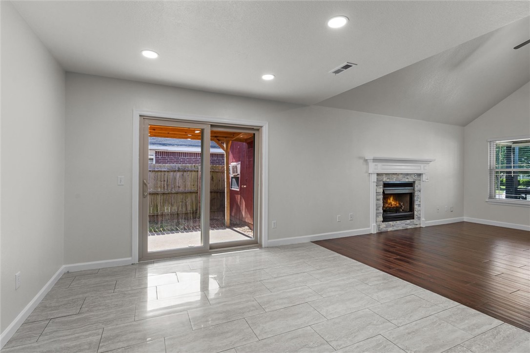 Plantation Ph I, The Rogers - Residential