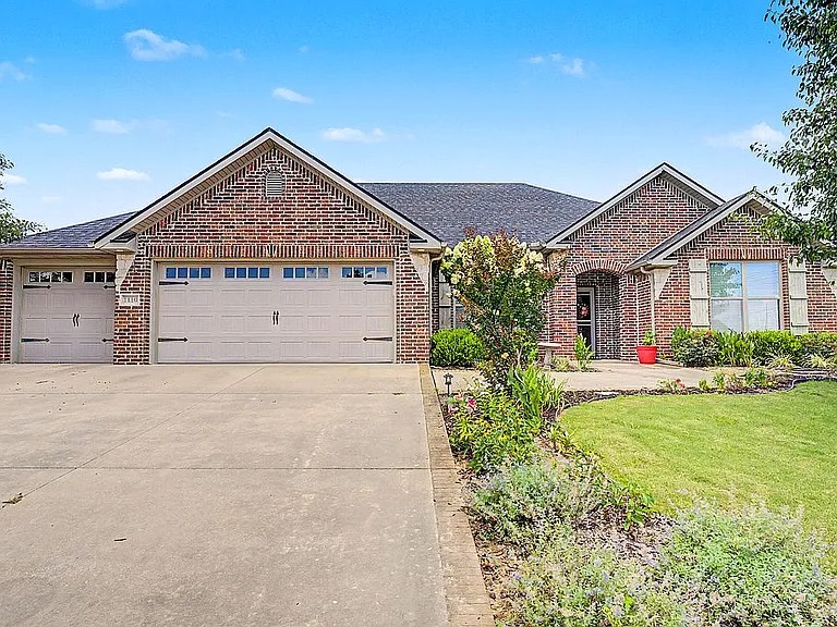 Forest Park Centerton - Residential