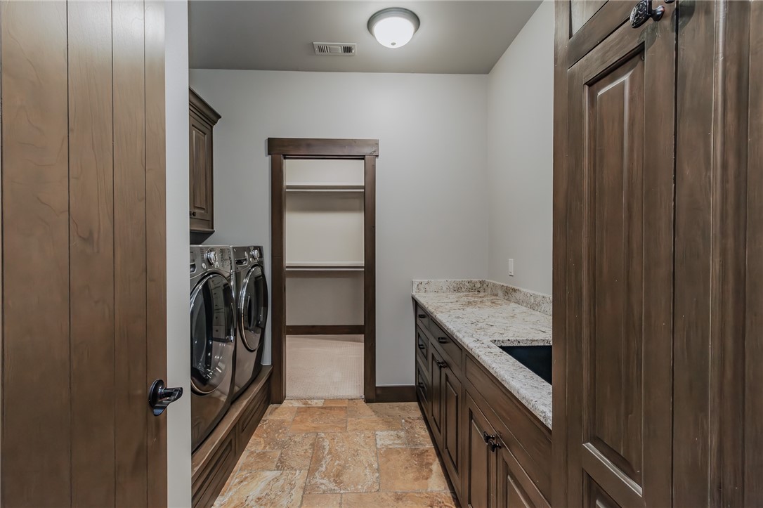 Pinnacle - Residential