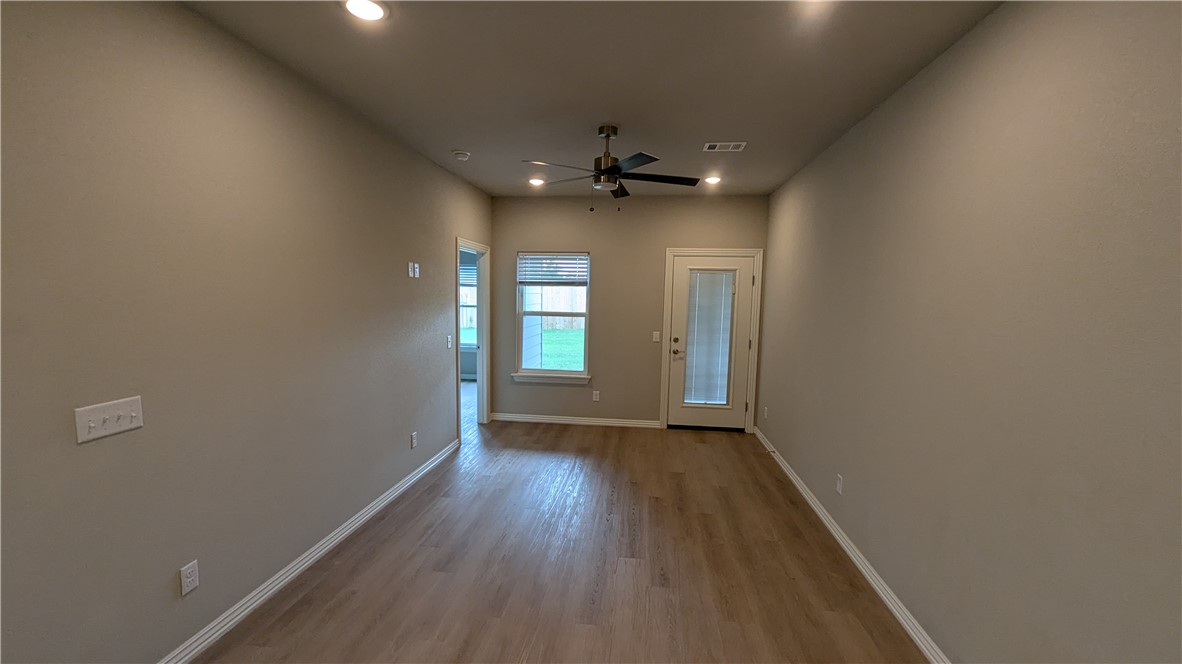Poigai Estates Ph 1 Bentonville - Residential Lease