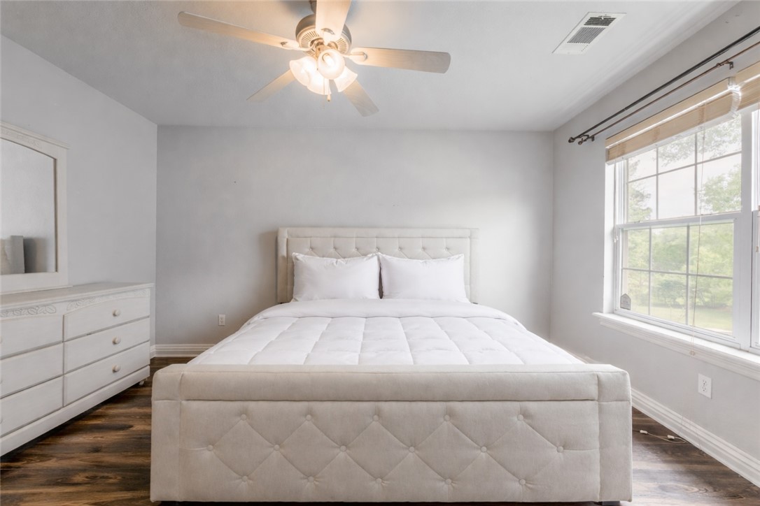 Wood Ave Condo Hpr - Residential