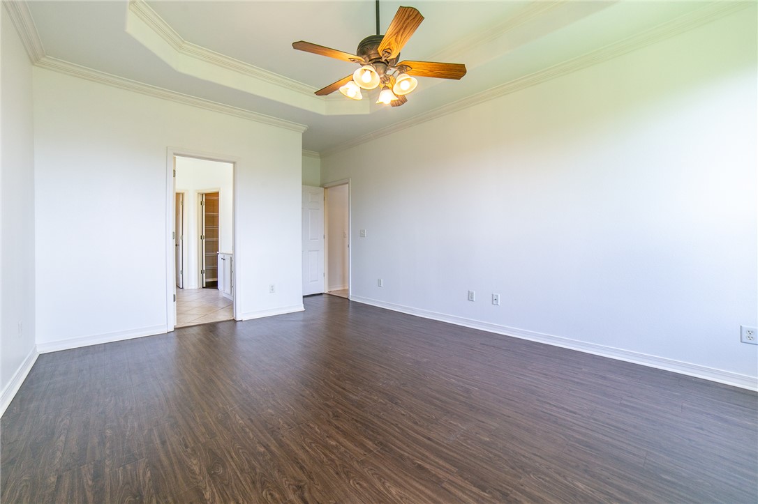 Briar Chase - Residential