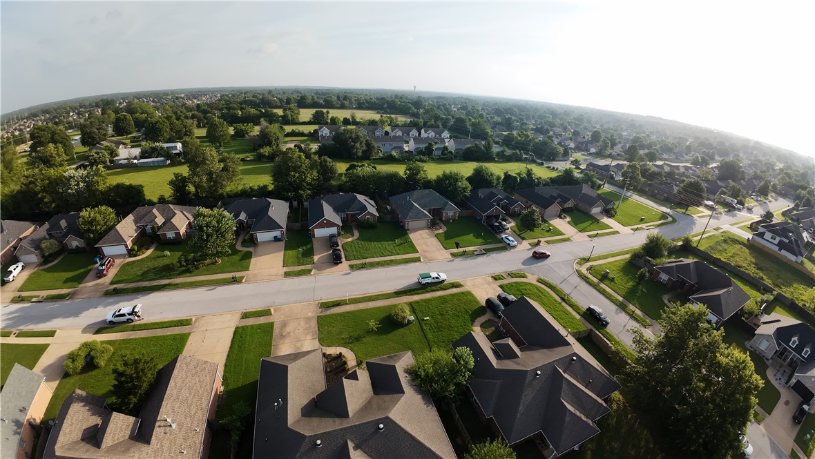 Briar Chase - Residential