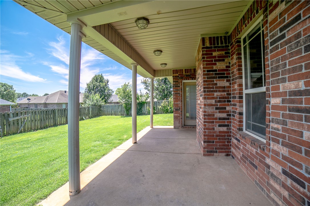 Briar Chase - Residential