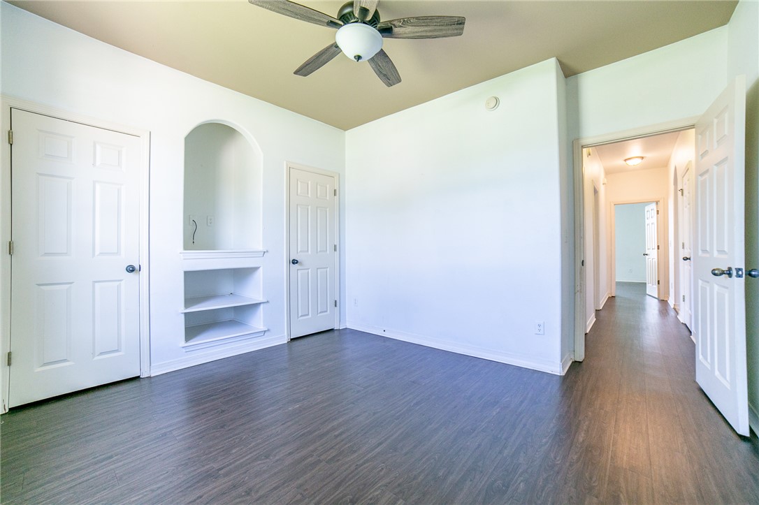 Briar Chase - Residential