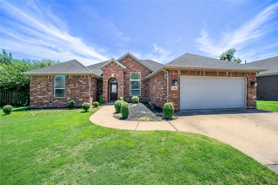 Briar Chase - Residential
