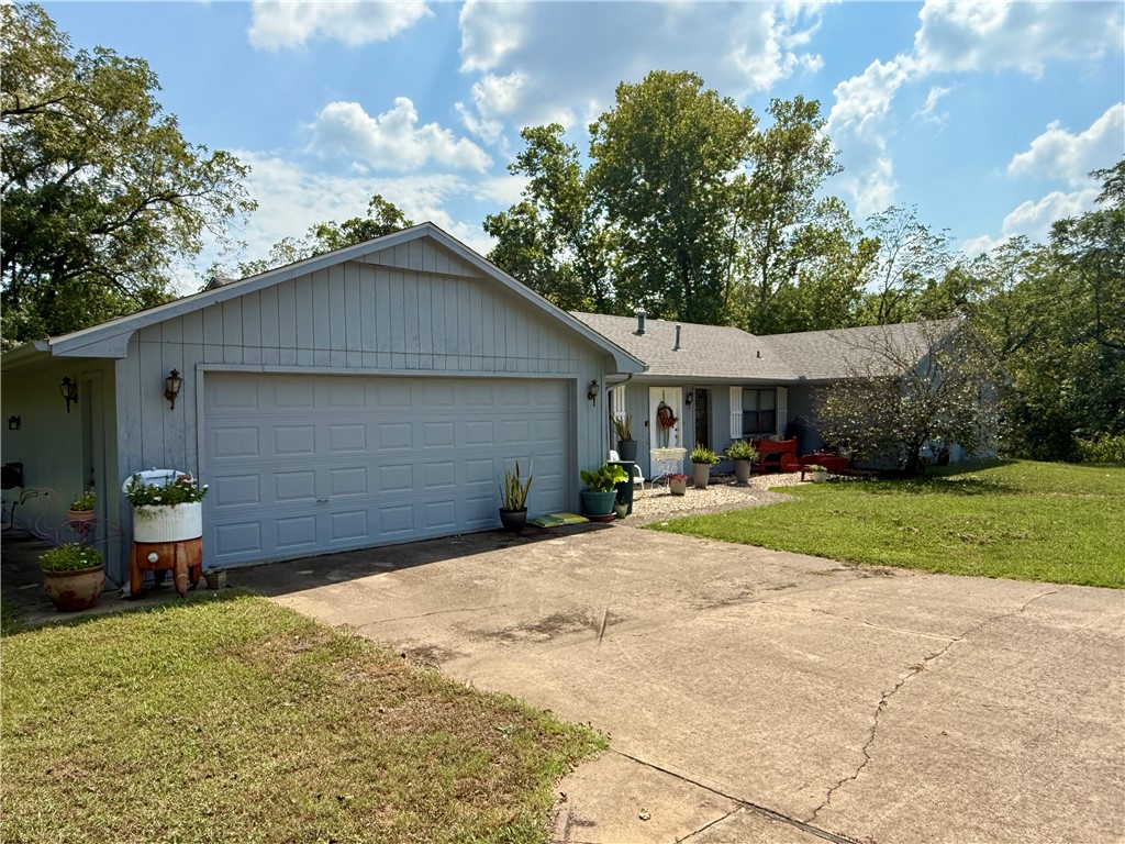 Christian Sub Centerton - Residential Lease