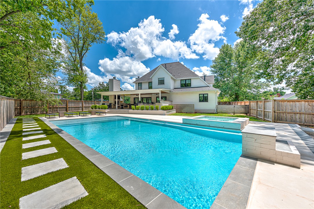 Demings 2nd Add Bentonville - Residential Lease