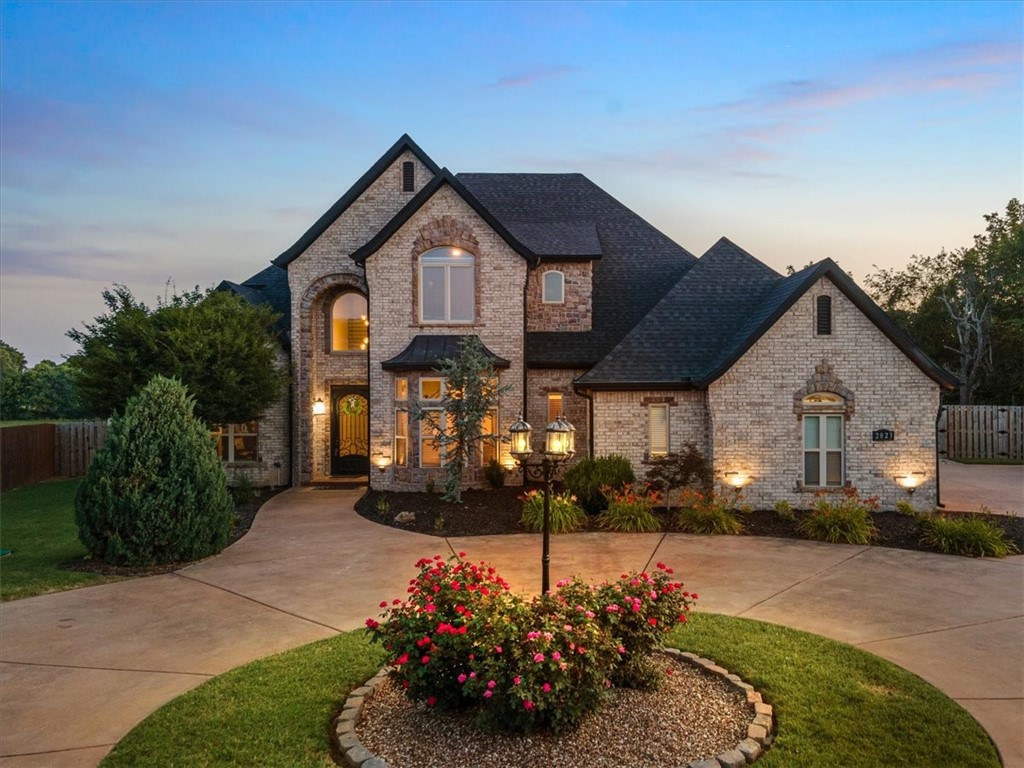 Tuscan Heights - Residential