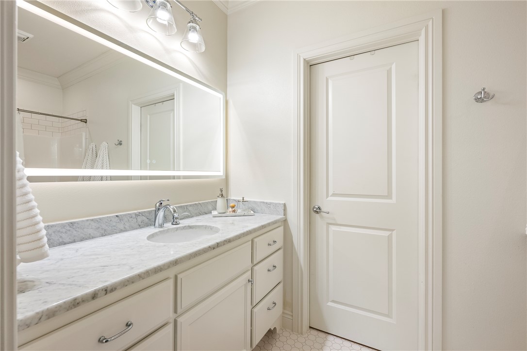 Oak Tree Centerton - Residential