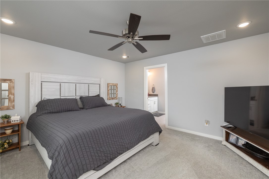 Towne West Sub Ph I - Residential