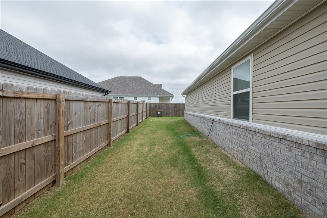 Towne West Sub Ph I - Residential