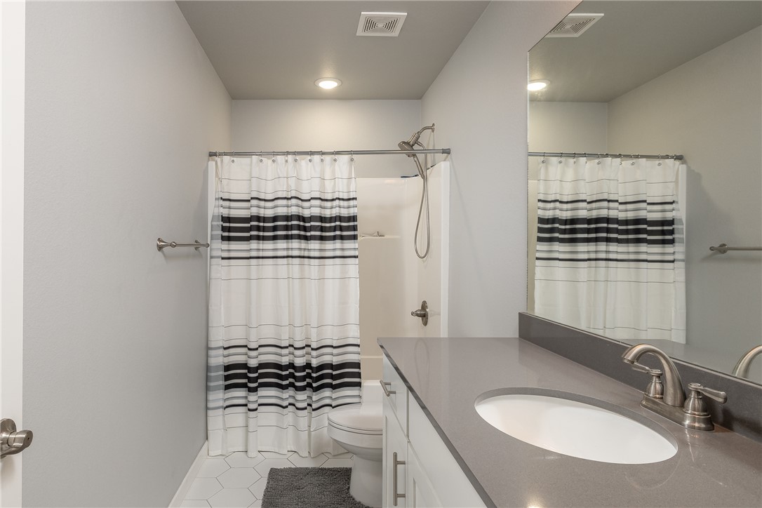 Towne West Sub Ph I - Residential