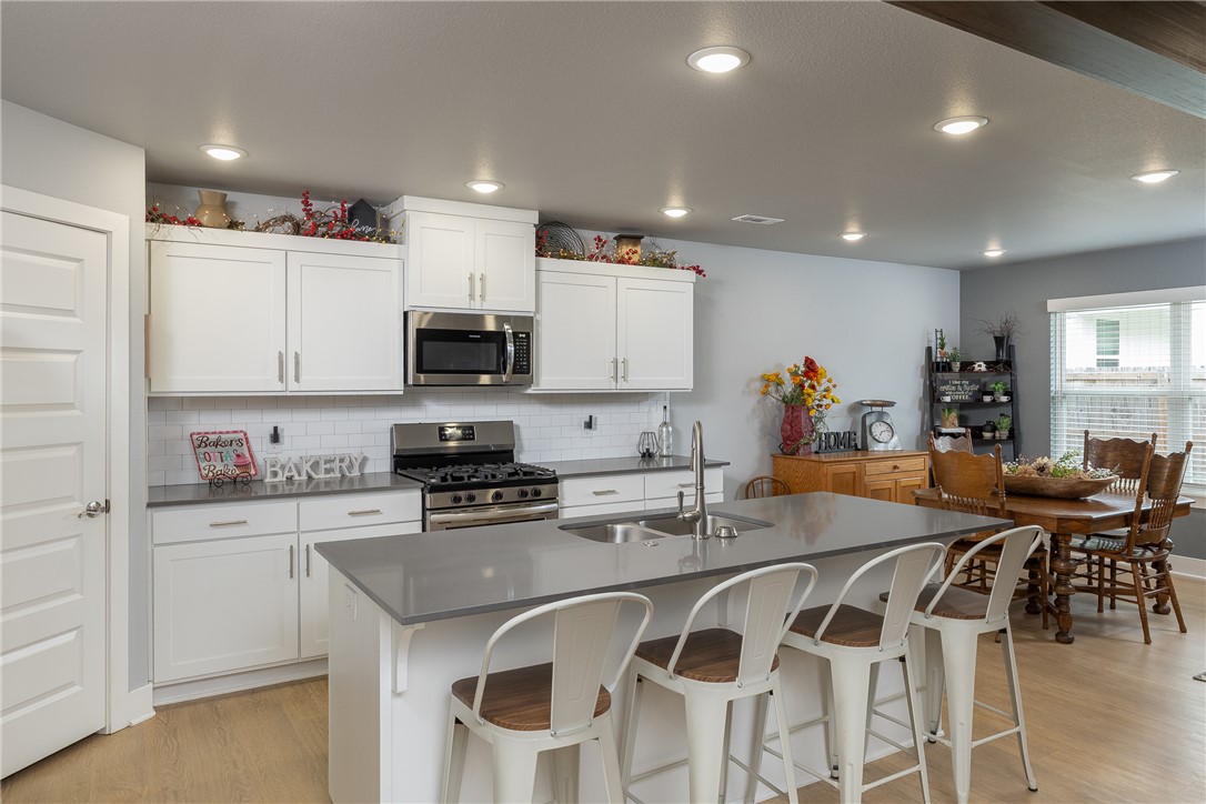 Towne West Sub Ph I - Residential