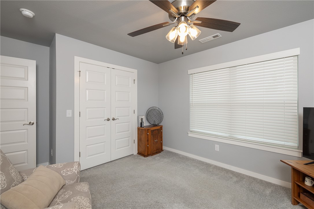 Towne West Sub Ph I - Residential