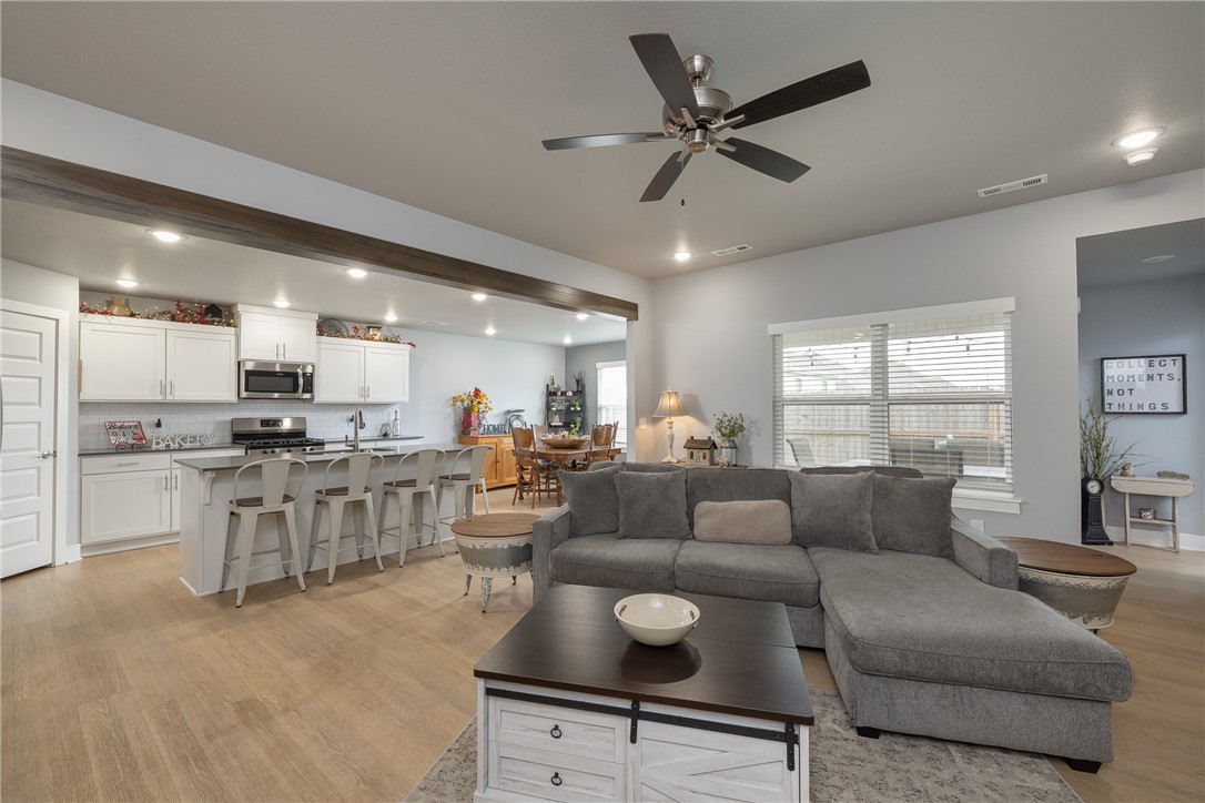 Towne West Sub Ph I - Residential