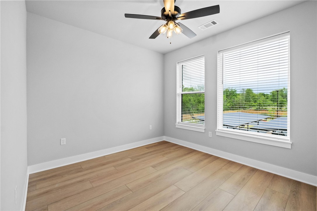 MEDLIN MEADOWS SUB PH 2-BENTONVILLE - Residential