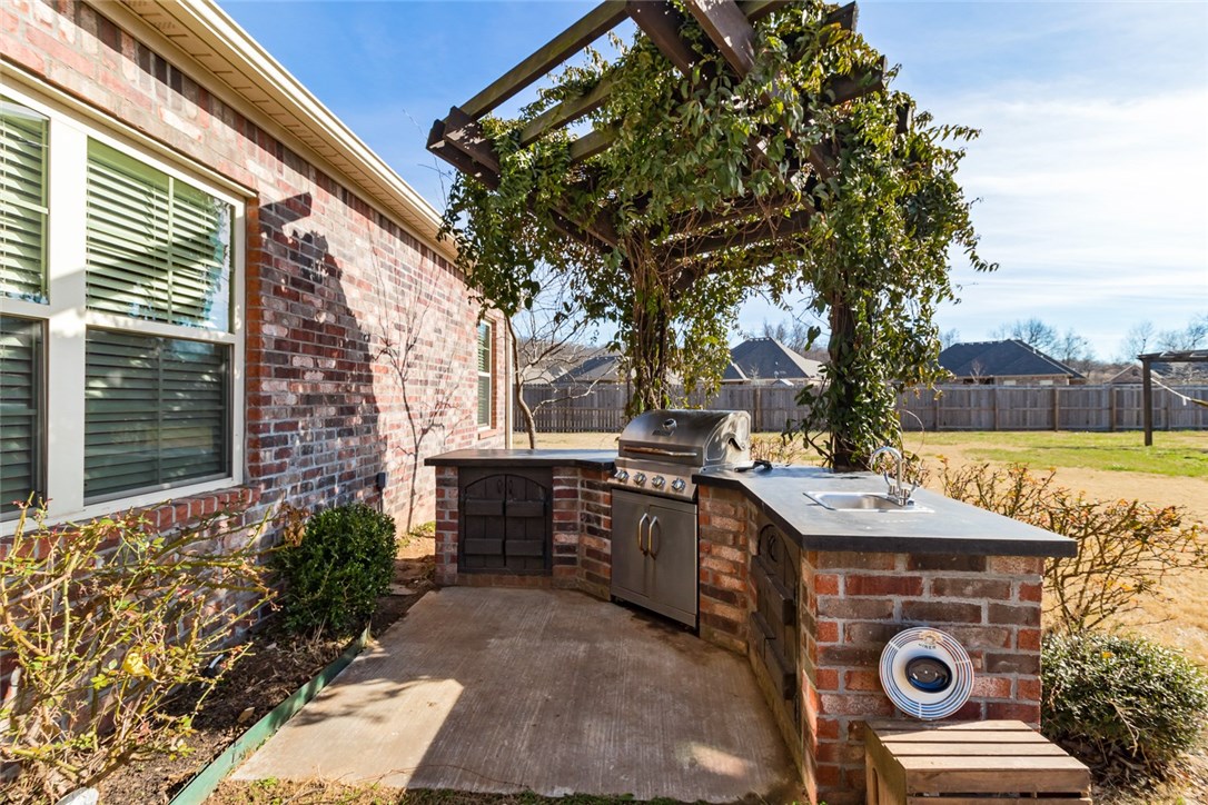Mountain Ranch - Residential