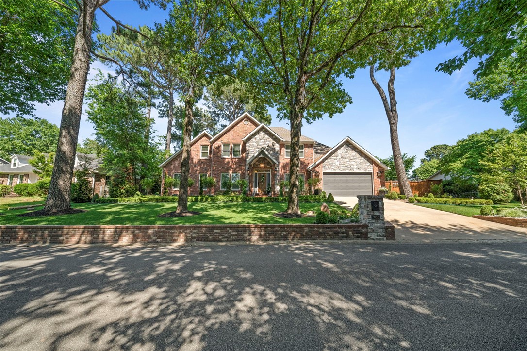 Welcome home to one of Fayetteville's most sought-after neighborhoods on Mount Sequoyah. Much more to come. Reach out for more information.