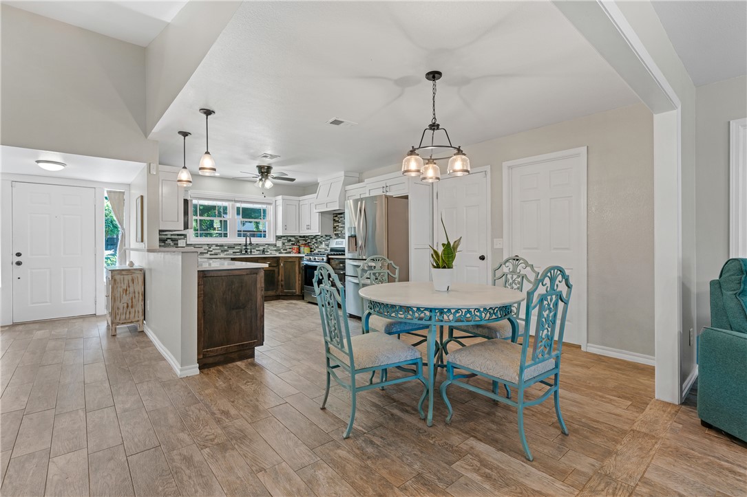 WHISPERING TIMBERS PH 4 - Residential