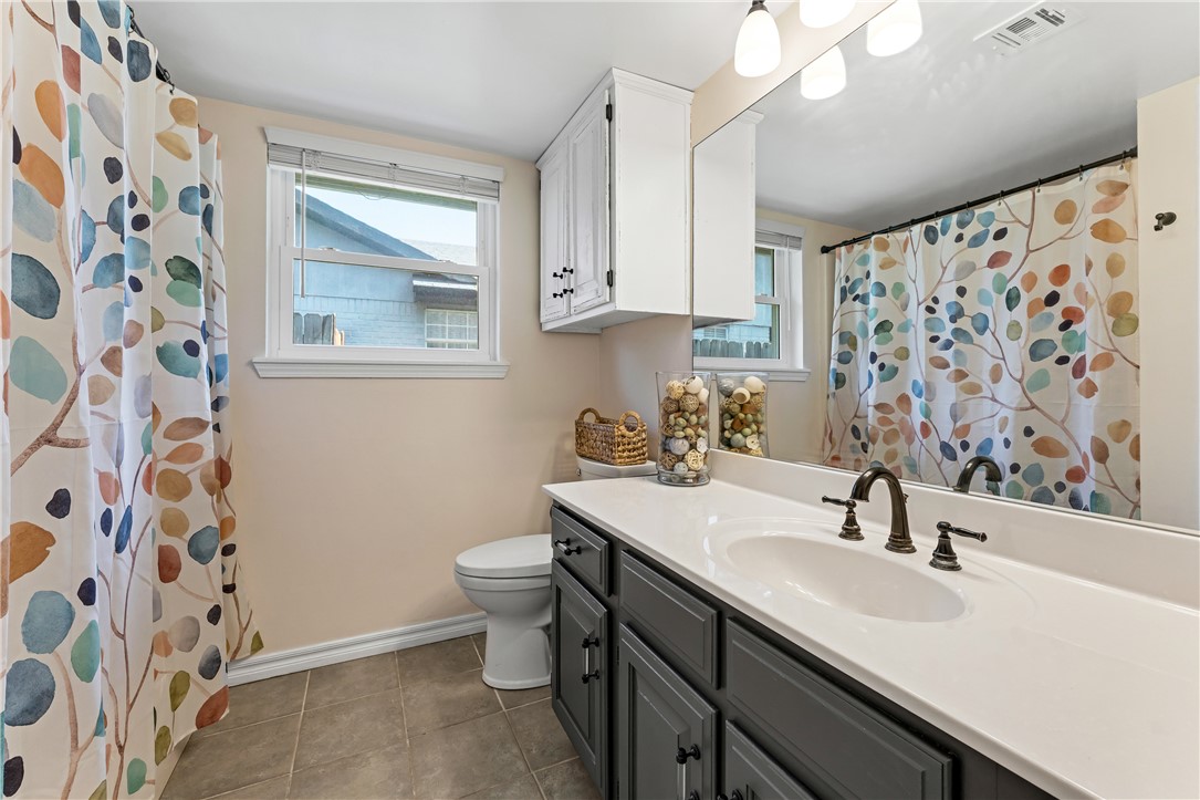 WHISPERING TIMBERS PH 4 - Residential
