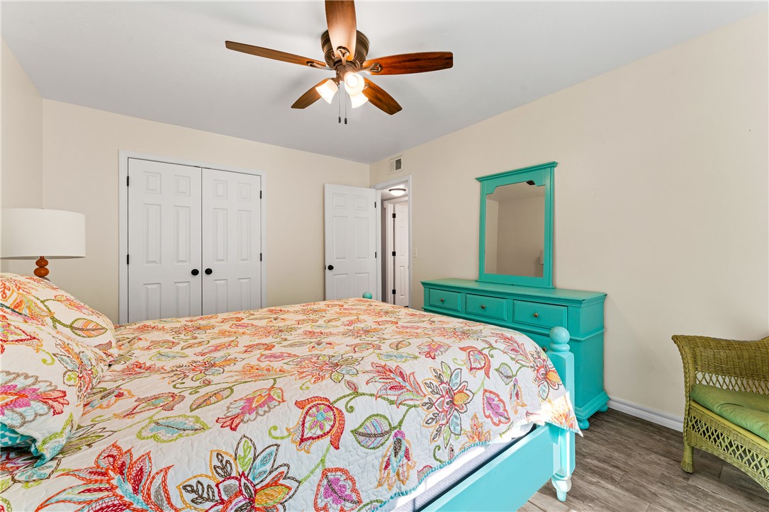 WHISPERING TIMBERS PH 4 - Residential