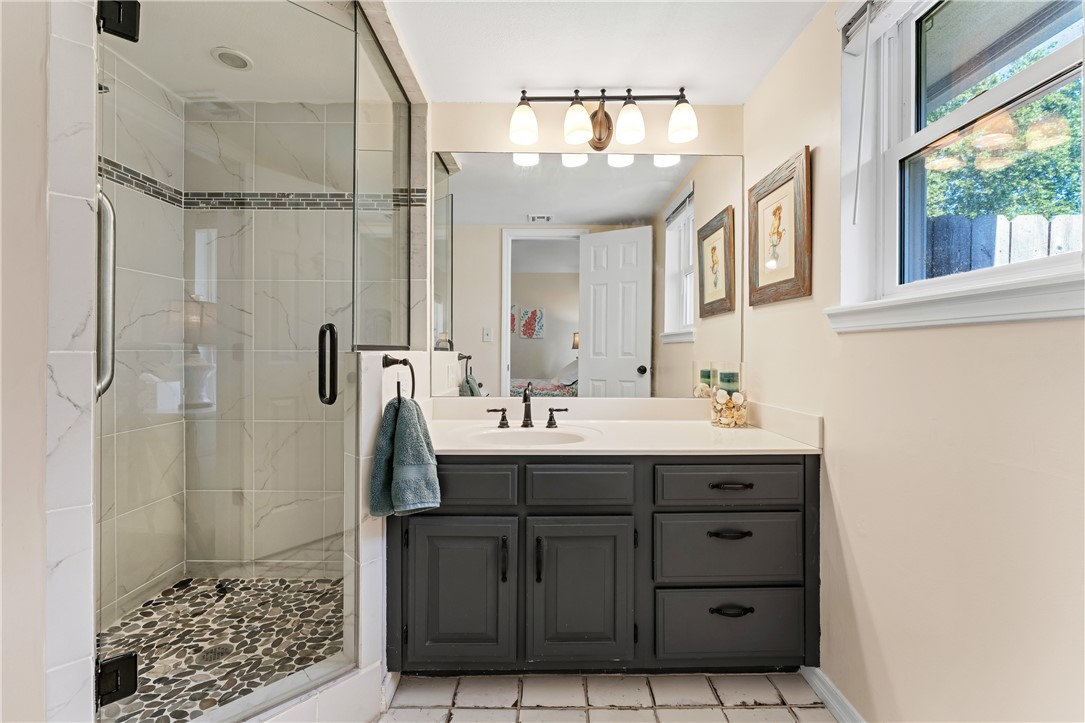 WHISPERING TIMBERS PH 4 - Residential