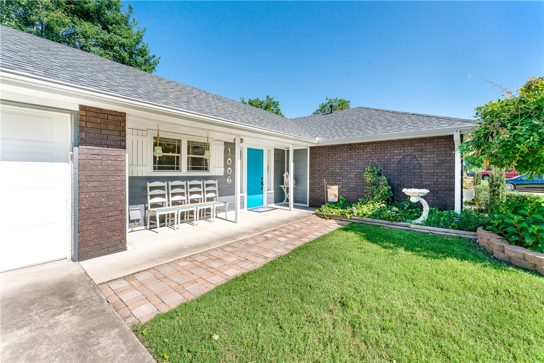 WHISPERING TIMBERS PH 4 - Residential