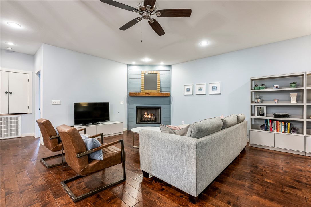 Abshier Heights - Residential