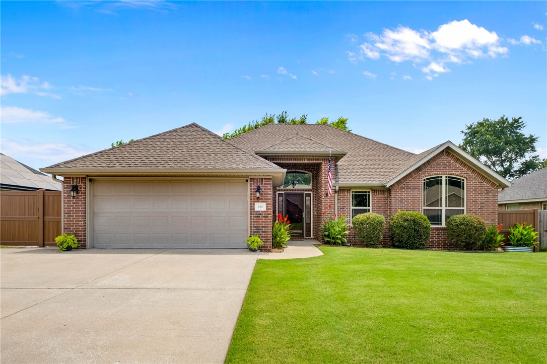 All-Brick Single-Level Home | 3 Bed | 2 Bath | 1,730 Sq Ft
This charming all-brick single-level home has it all! Walk-in closets in every bedroom, large kitchen pantry, and skylights in the kitchen and secondary bath. Unwind on the spacious screened-in back porch overlooking a stunning backyard with large mature shade trees and an established fenced garden bursting with tomatoes, bell peppers, zucchini  and much more already producing!
Outdoor extras include RV parking, a lifetime-warranty vinyl wood-look fence, and an 8x10 metal shed with wooden floor for all your storage needs. A large decked attic storage area with lighting adds even more versatility. Roof, gutters, and shed are only 6 years old, giving you peace of mind for years to come. Enjoy the convenience of being within walking distance to Bentonville West High School and Centerton Gamble Elementary — two great schools just steps from your front door!
Schedule your showing today — this one won't last!