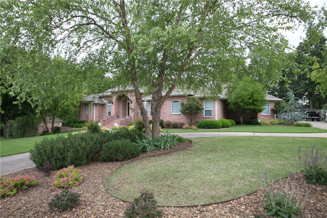 Stonehenge - Residential
