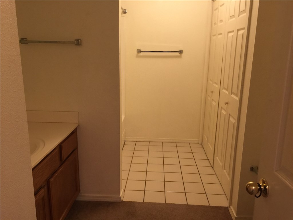 Holly Gardens Bentonville - Residential Lease