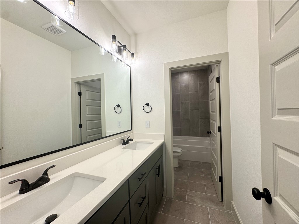 Woodlands Crossing Sub Ph Ii Bentonville - Residential
