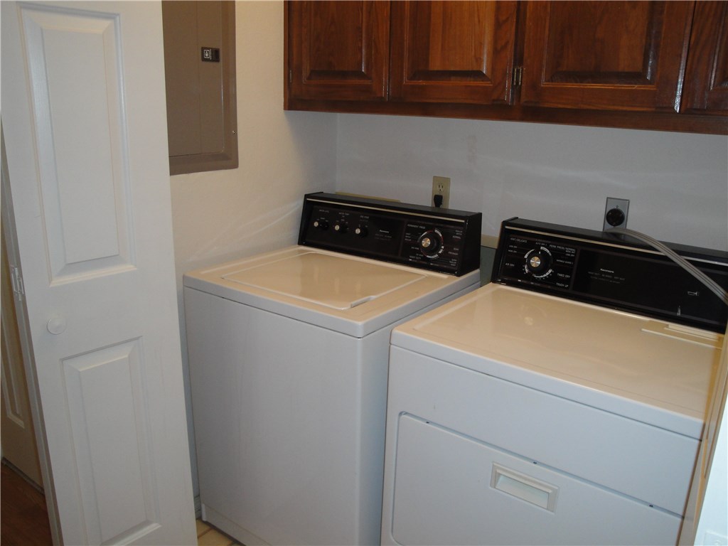 Metfield Courts Bvv - Residential