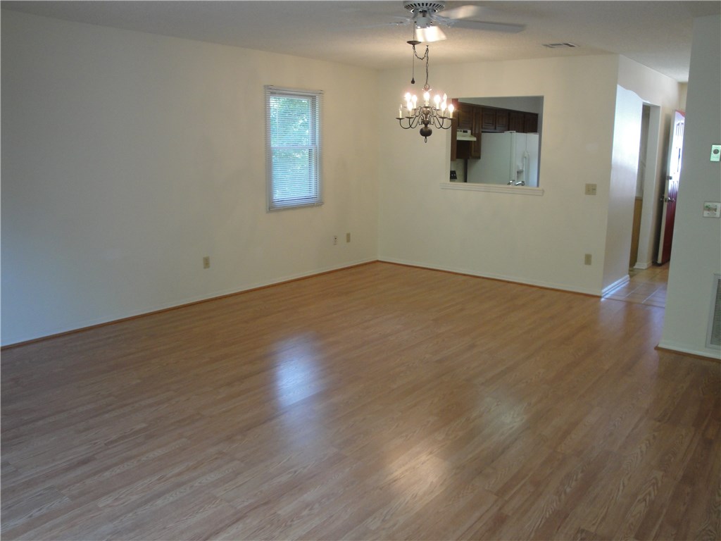 Metfield Courts Bvv - Residential