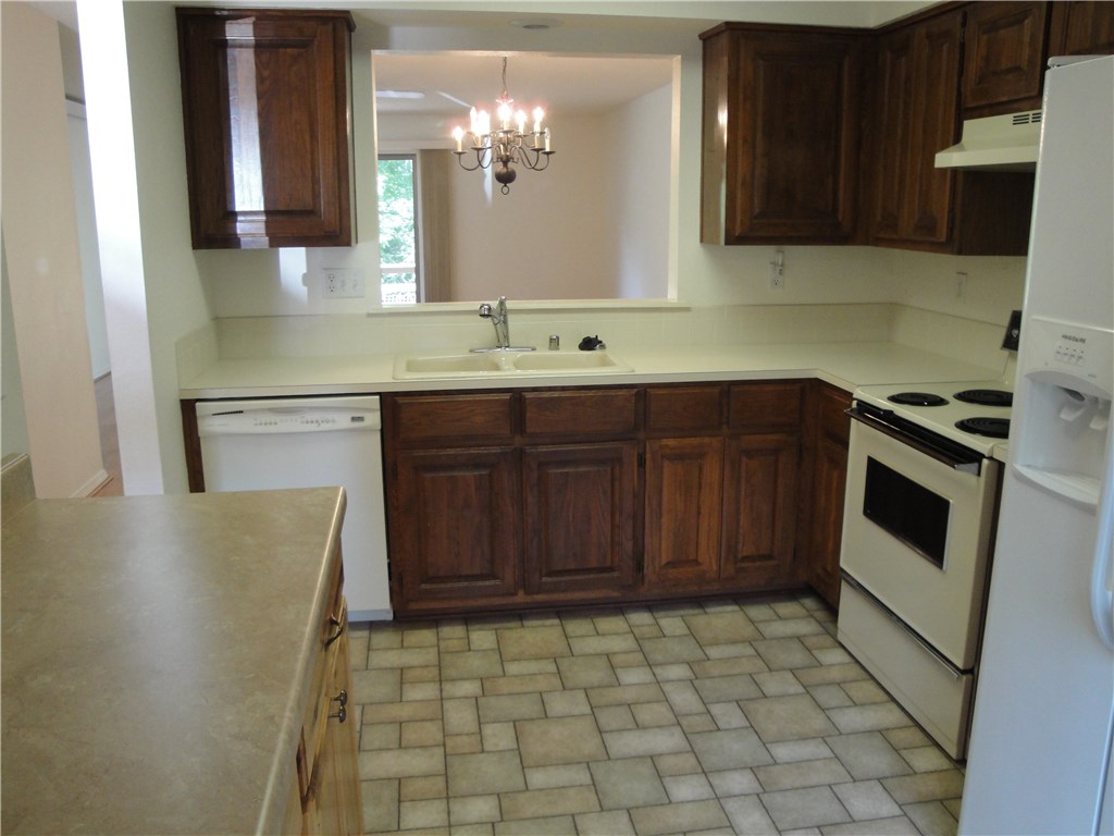 Metfield Courts Bvv - Residential
