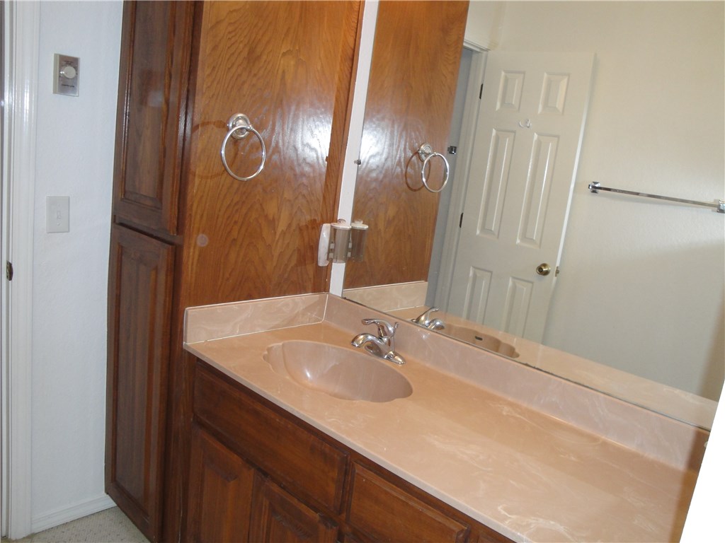 Metfield Courts Bvv - Residential