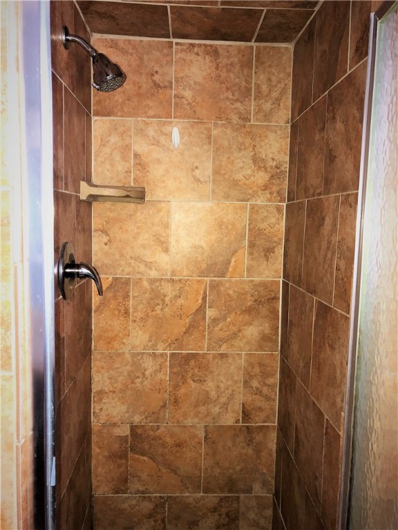 Regency East Ph 1 Rogers - Residential