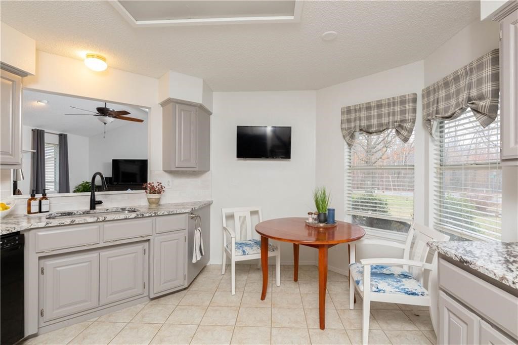 Rugby Sub Bvv - Residential Lease