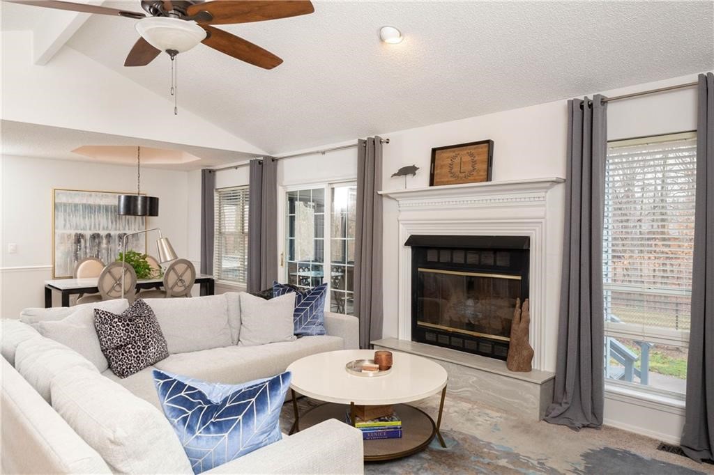 Rugby Sub Bvv - Residential Lease