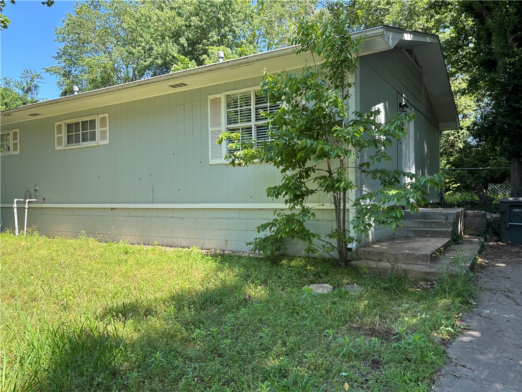 Fayetteville Outlots - Residential Lease
