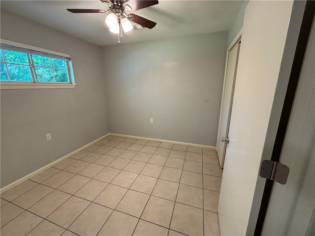 Fayetteville Outlots - Residential Lease
