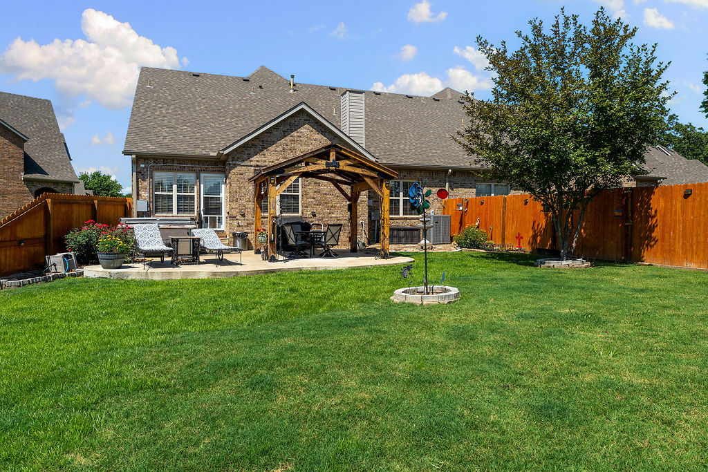 Bellafont Gardens Hpr - Residential