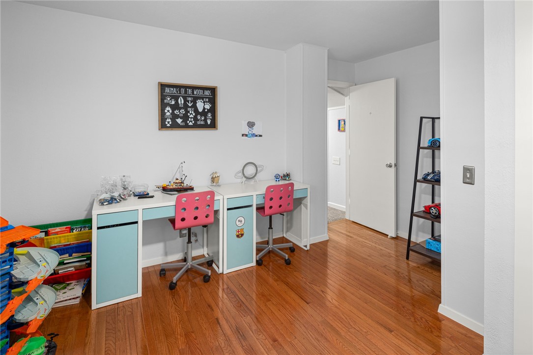 16-19-30-ROGERS - Residential
