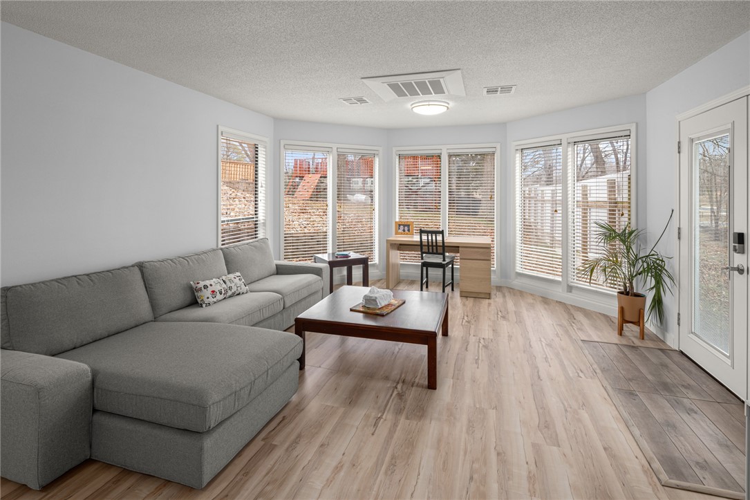 16-19-30-ROGERS - Residential