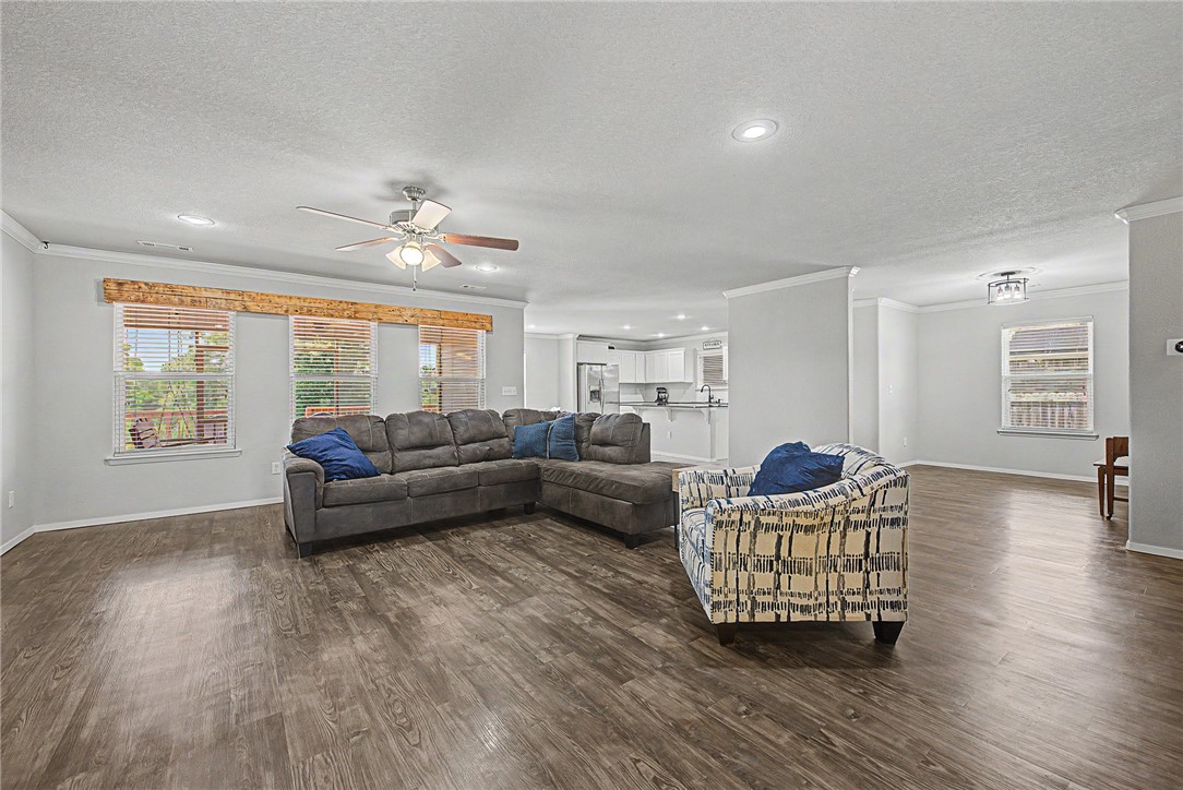 Lakewood Sub Ph Iii Lowell - Residential
