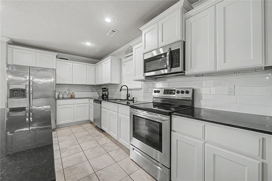 Lakewood Sub Ph Iii Lowell - Residential
